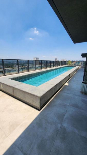 Piscina no Rooftop Ótimo Studio no Jardim Paulista